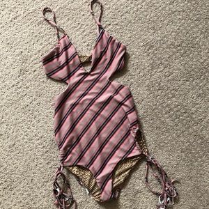acacia swimwear Swim - Acacia Swimwear Greece in 70s stripe sz SMALL acacia swimwear Swim - Acacia Swimwear Greece in 70s stripe sz SMALL